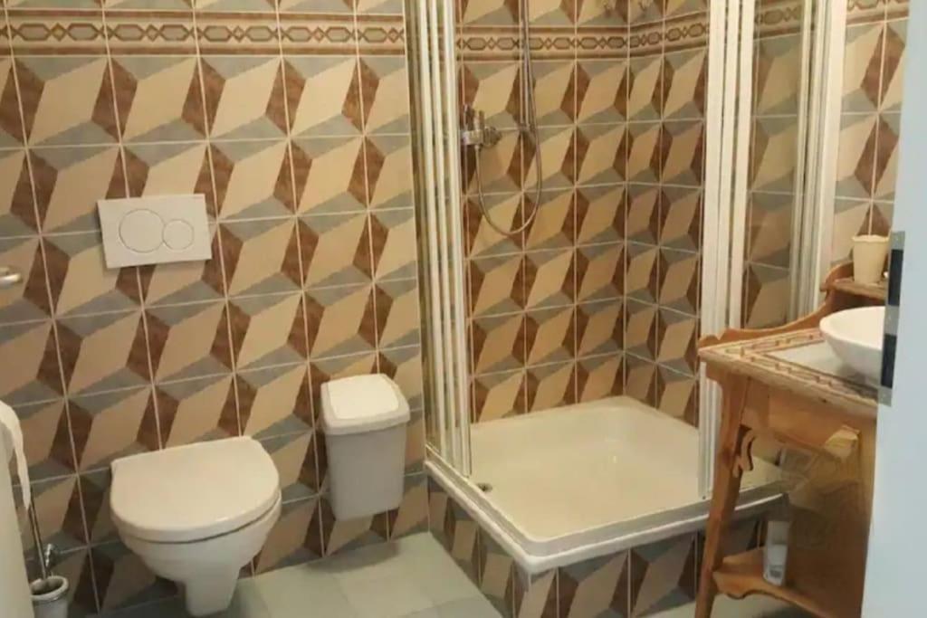 Duplex, Piano, Billard, Ping-pong, Jardin * Genève