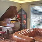 Duplex, piano, billard, ping-pong, jardin